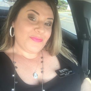 Meet your Posher, Cheryl